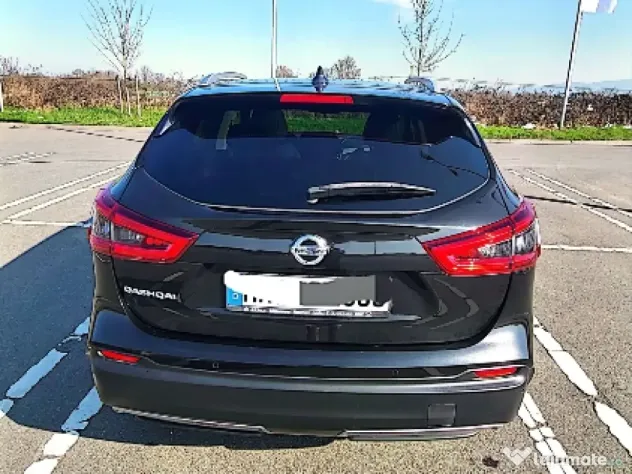 Nissan Qashqai 1.3 DIG-T – Echipare de vârf Tekna+ / Automată / 360°