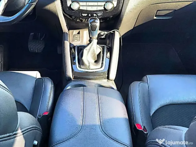 Nissan Qashqai 1.3 DIG-T – Echipare de vârf Tekna+ / Automată / 360°