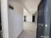 Casă cu 4 camere, 2 băi, beci spațios și 400 mp teren 