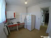 Apartament 3 camere, boxă - zona Grivitei 