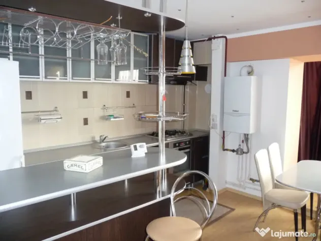 Apartament 2 camere, 70 mp, zona Calea Bucuresti - Mc Donald