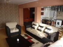Apartament 2 camere, 70 mp, zona Calea Bucuresti - Mc Donald