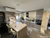 Apartament 3 camere, decomandat, 68 mp, zona Rovine 