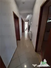 Tineretului-vila individuala aproape de metrou si parc --po 