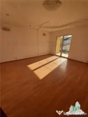 Tineretului-vila individuala aproape de metrou si parc --po 