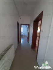 Tineretului-vila individuala aproape de metrou si parc --po 