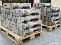 Stâlpișori, baluștri, popici, mosoare, din beton, model B9.
