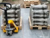 Stâlpișori, baluștri, popici, mosoare, din beton, model B9. 