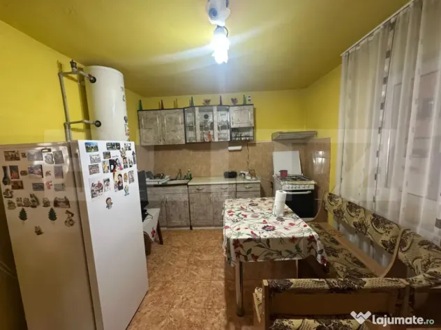 Casa Individuala, 3 camere, 100 mp - Preajba