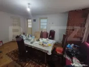 Casa de vanzare, la strada principala, zona ARCANI 