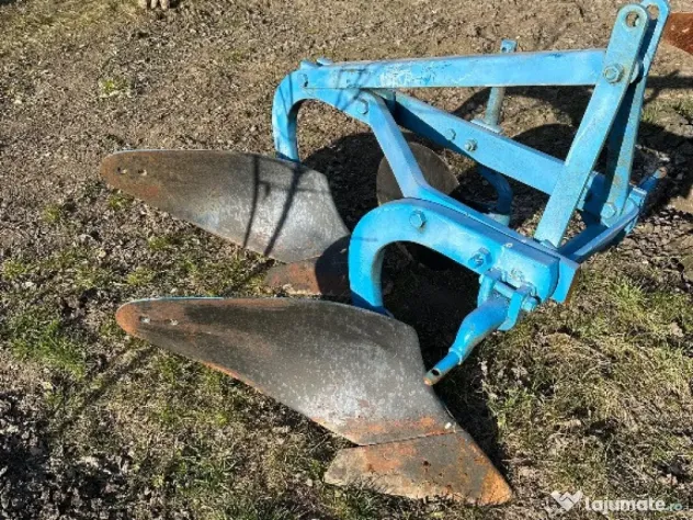 Plug pentru tractor