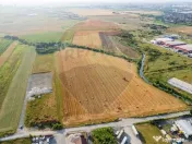 Teren 20.000 mp Arad. Ideal pentru mica industrie, servic... 