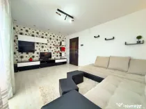 Apartament decomandat cu 2 camere de vânzare / Aurel Vla...