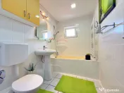 Apartament decomandat cu 2 camere de vânzare / Aurel Vla... 