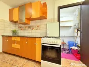 Apartament decomandat cu 2 camere de vânzare / Aurel Vla... 