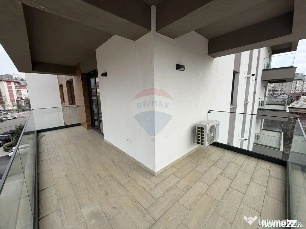 Apartament cu 2 camere în zona Finante