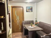 Apartament 2 camere, decomandat - zona Tractorul 