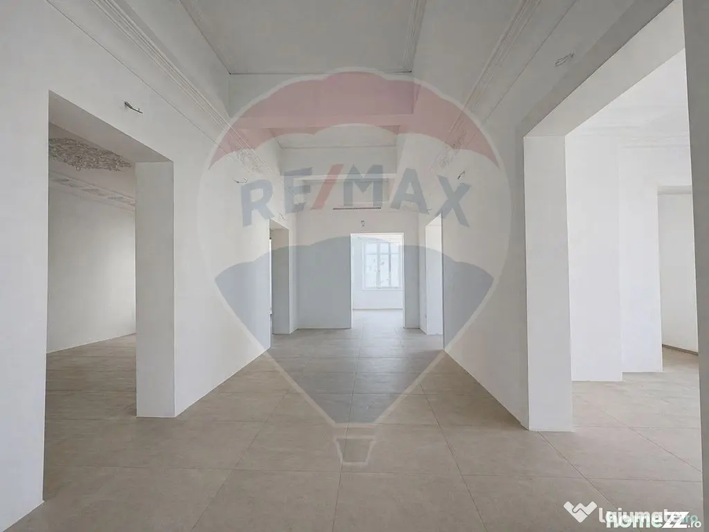 Spațiu premium birouri / showroom - 573 mp | Parcare | C...