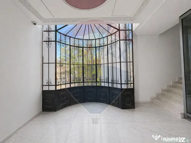 Spațiu premium birouri / showroom - 573 mp | Parcare | C...