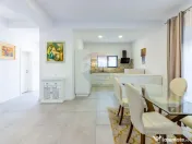 Casă / Vilă cu 5 camere de vanzare, Laguna Albastra, st... 