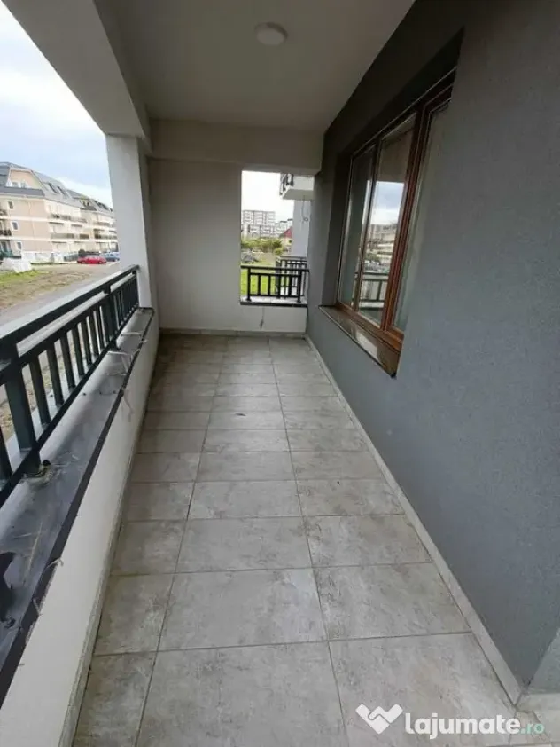 Apartament 3 camere, Top Zone 2 - Tractorul