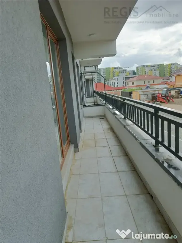 Apartament 3 camere, Top Zone 2 - Tractorul