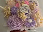 Aranjament floral din ceară parfumată! 