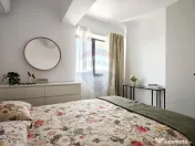 Apartament cu centrală și parcare de închiriat în Cor... 