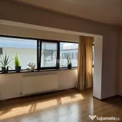 APARTAMENT DE VANZARE CU 3 CAMERE + LOC DE PARCARE 