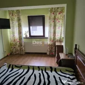 APARTAMENT DE VANZARE CU 3 CAMERE + LOC DE PARCARE 