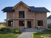 Casa eleganta pe 2 nivele, la 15 minute de Brasov, DJ 112A, 