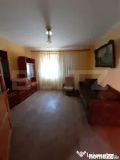 Casa spatioasa in Custelnic langa Tarnaveni! 10Ari teren! 