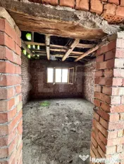 Casa spatioasa in Custelnic langa Tarnaveni! 10Ari teren! 