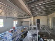 Casa pe parter 130 mp construiti, 400 mp curte zona Metro 