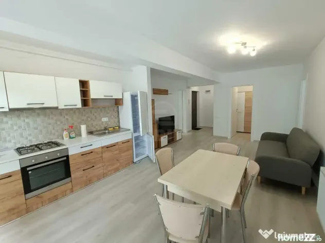 Apartament de 3 camere cu gradina, zona Jysk