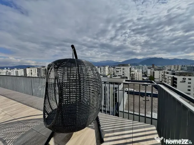 Penthouse de lux, prima închiriere, priveliște spre Tam... - Brasov (Brasov)