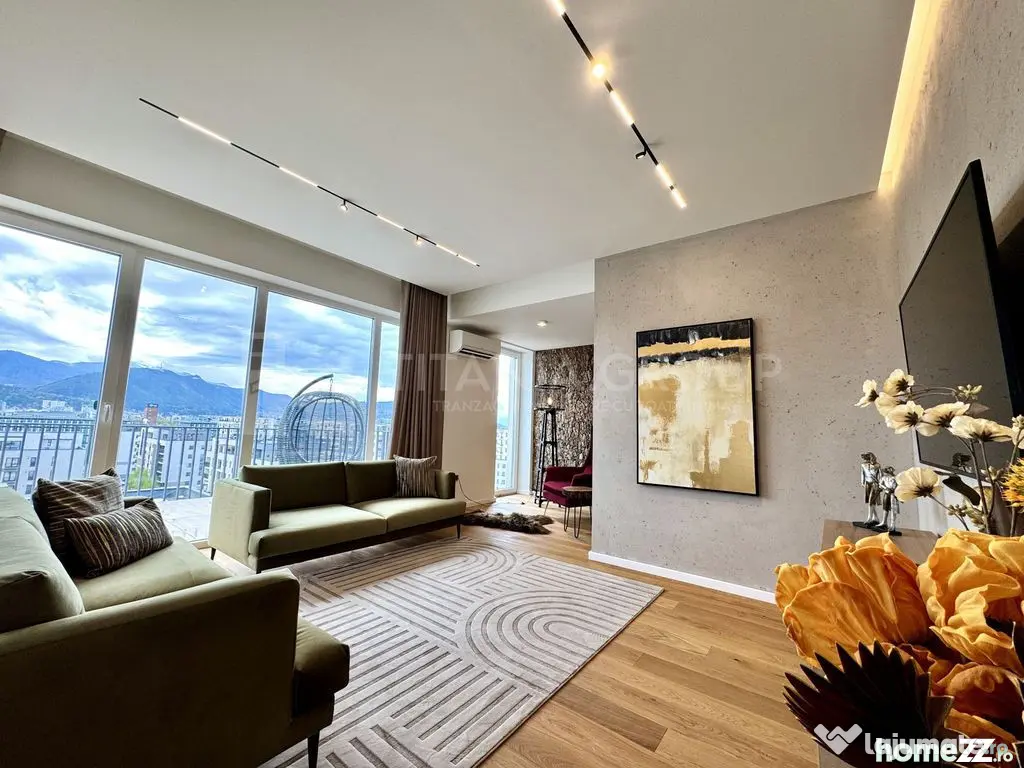 Penthouse de lux, prima închiriere, priveliște spre Tam...