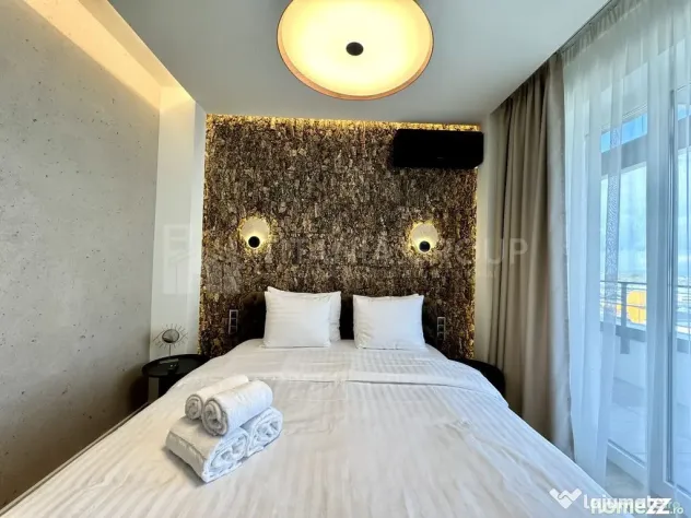 Penthouse de lux, prima închiriere, priveliște spre Tam...