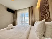 Penthouse de lux, prima închiriere, priveliște spre Tam... 