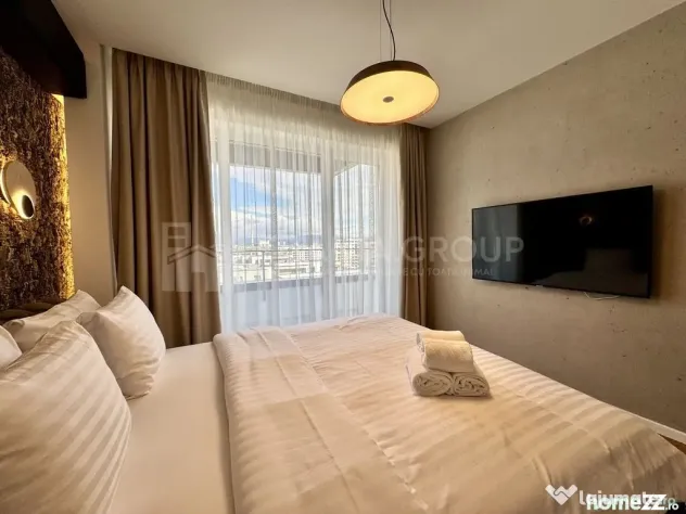 Penthouse de lux, prima închiriere, priveliște spre Tam...