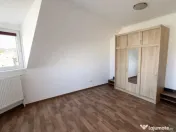 Apartament cu 3 camere Calea Lipovei 