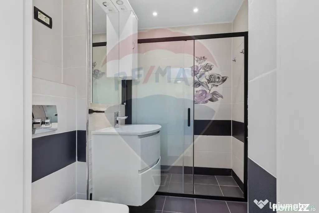 Apartament modern cu 3 camere de închiriat - zona Băncilor