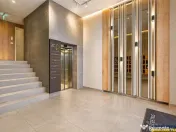 Garsoniera decomandata, echipata, terasa, boxa, parcare, Kas 