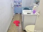 Vand apartament cu 2 camere in Deva, etaj 2, zona Decebal (Cuza Voda), 