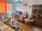 Vand apartament cu 2 camere in Deva, etaj 2, zona Decebal (Cuza Voda), 