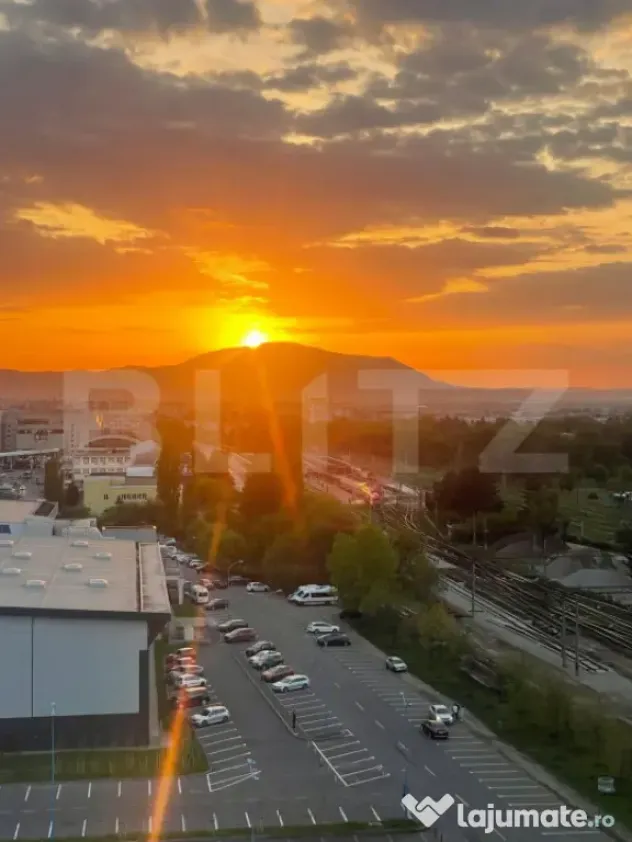 Apartament 3 camere, cu dressing, terasă și 3 parcări, zo