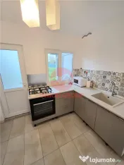 Casuta Superba, Teren 700 mp, Corbu, aproape de Lac 