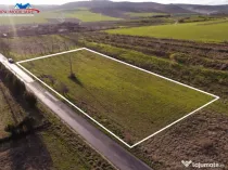 Teren de in localitatea Somova- judetul Tulcea