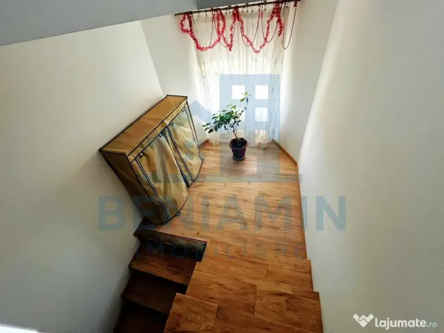 Casa P+1-Toate Utilitatile-3 Dormitoare-2 Bai-680mp Teren...