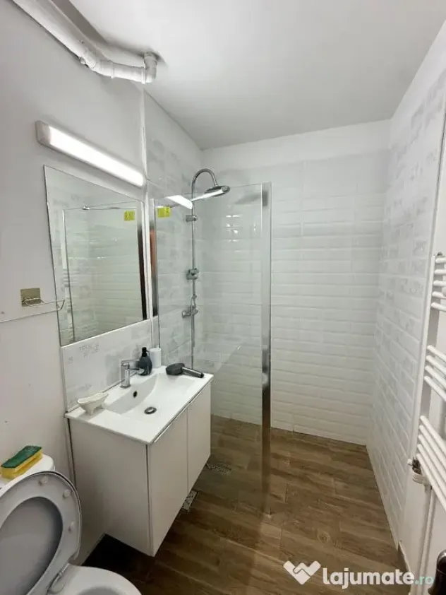 2 camere - mobilat - utilat - parter - centrala - AC - Bo...